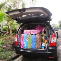 Et en plus de la camionnette une voiture pleine