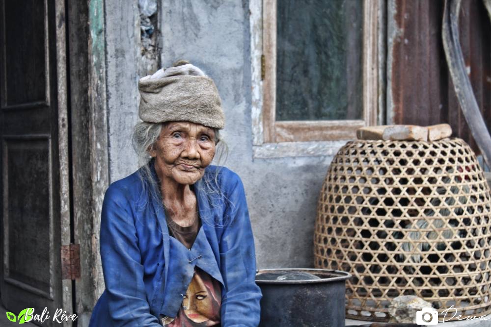 Les vieux à Bali : un trésor chéri