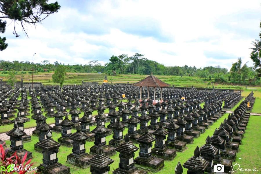 Sombre part de l'histoire de Bali : les suicides collectifs