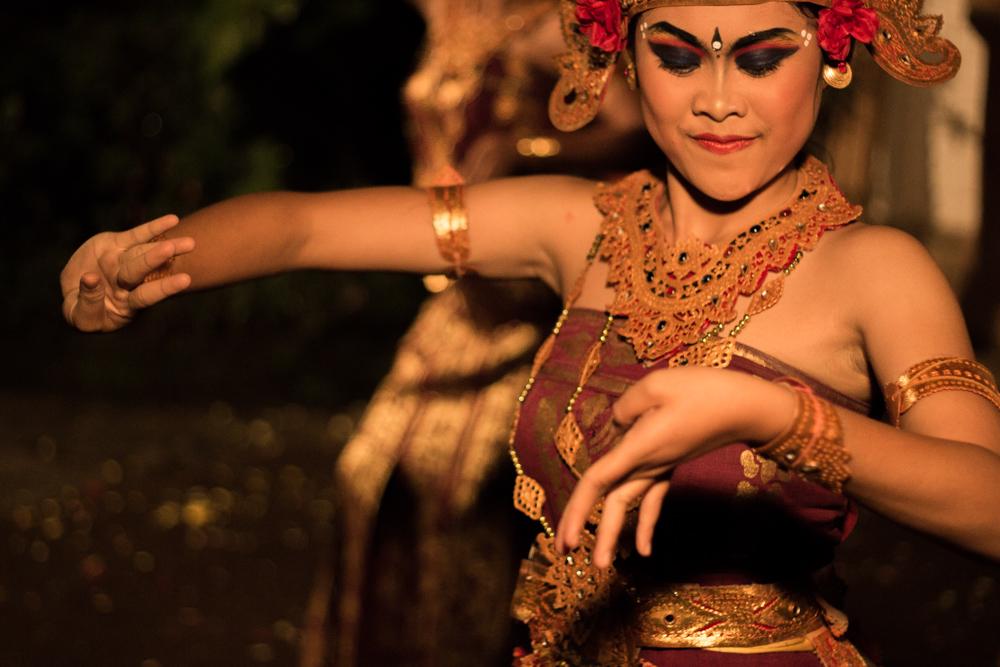 Initiation aux arts Balinais avec des cours