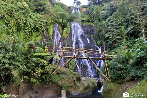 Cascade bali