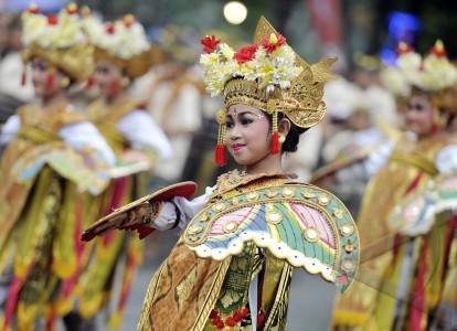 Danse kupu kupu