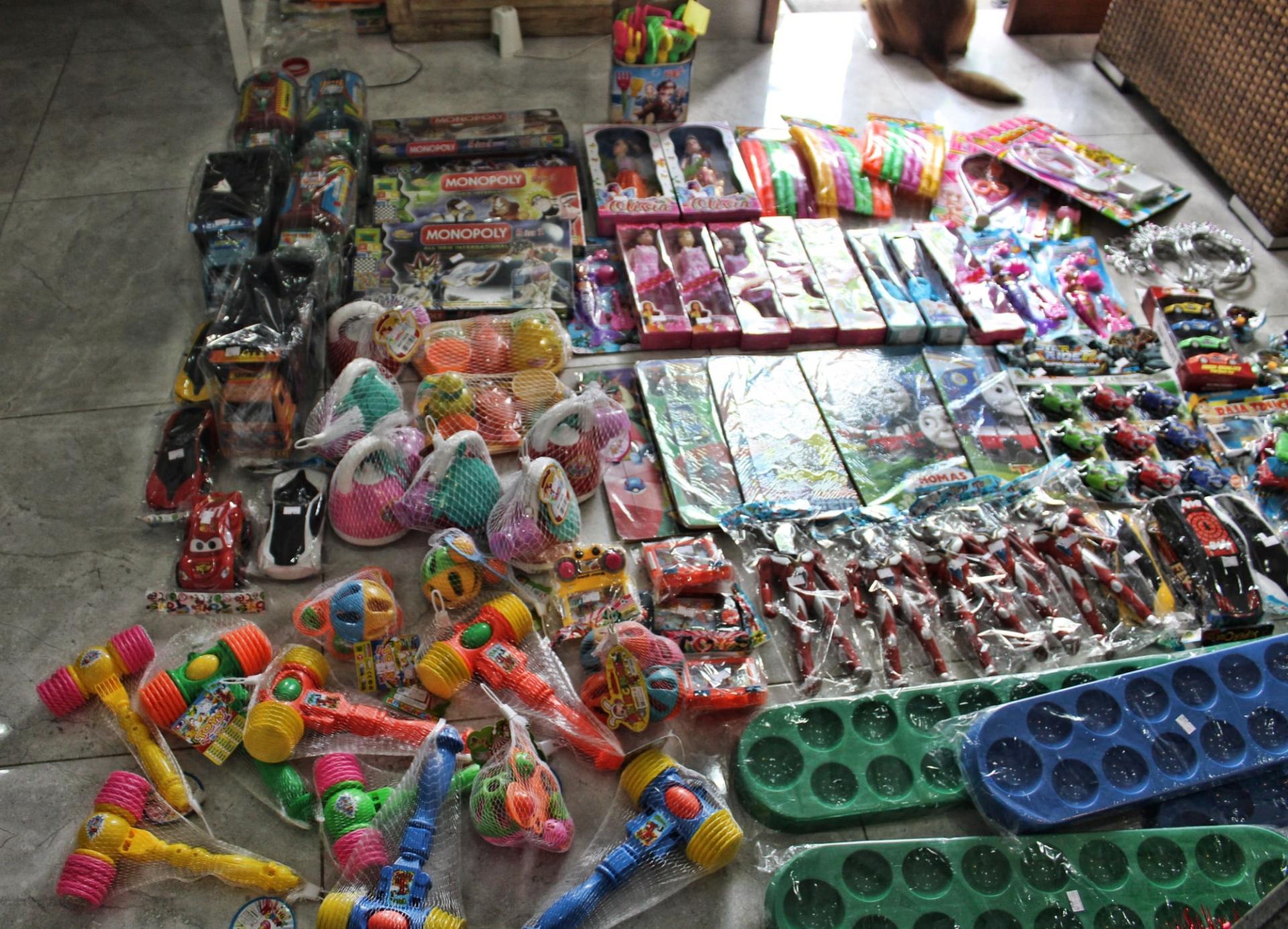 JOUETS ACHETÉS