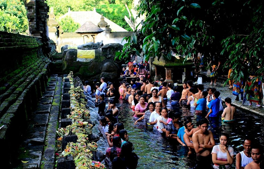 Temple de la source sacrée : Tirta Empul